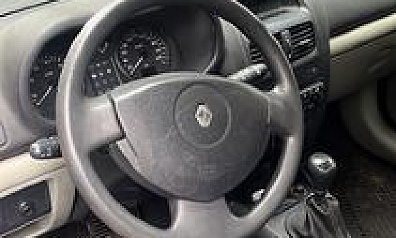 Renault Clio - 2002...
