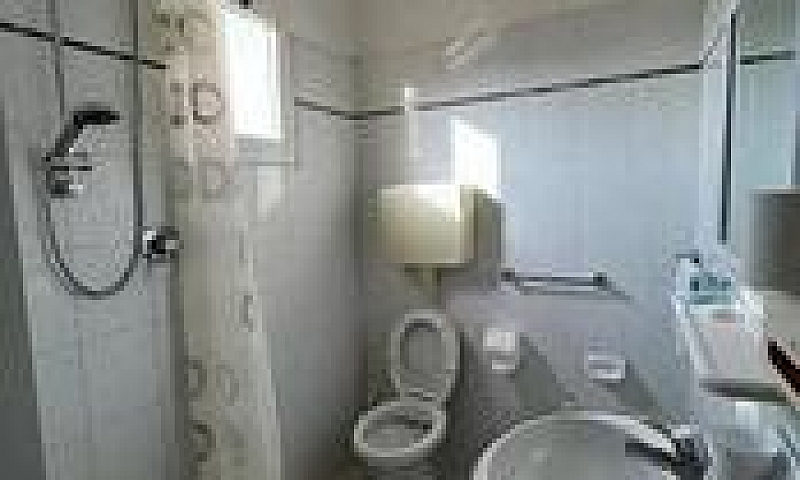 Camera Con Bagno Per...