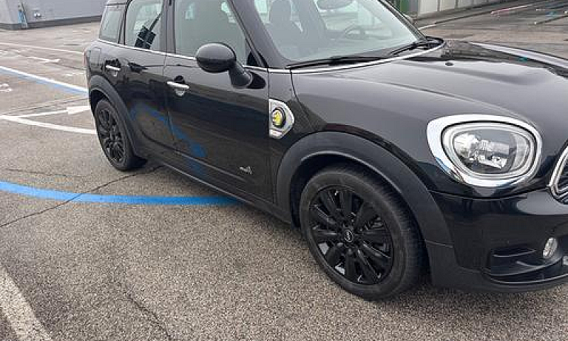Mini Countryman Coup...