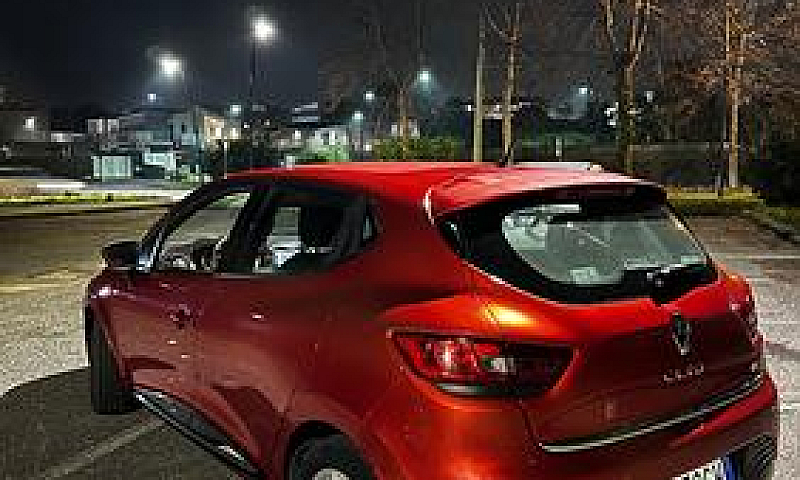 Renault Clio Sporter...