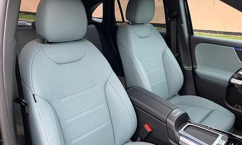 Mercedes-Benz Gla 22...