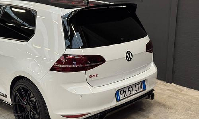 Volkswagen Golf Gti ...