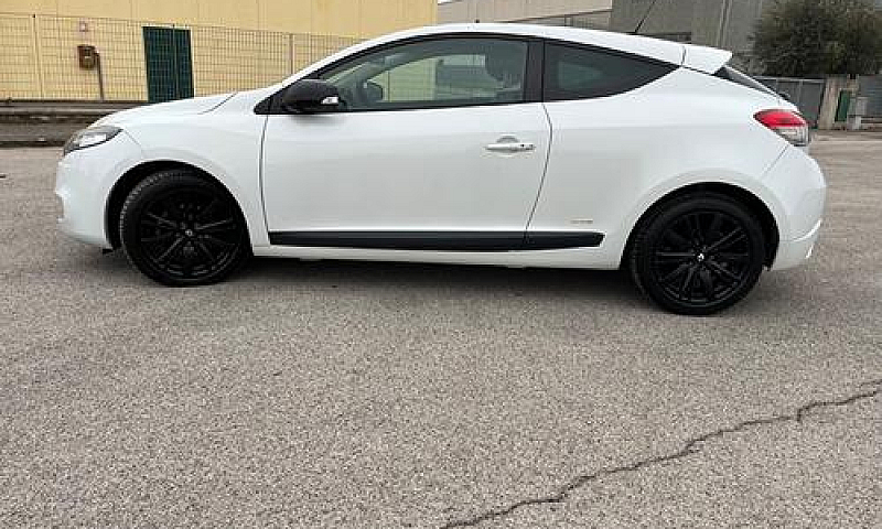 Renault Megane Coupé...