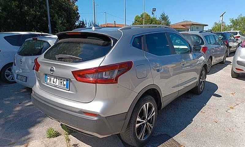 Nissan Qashqai 1.6 D...