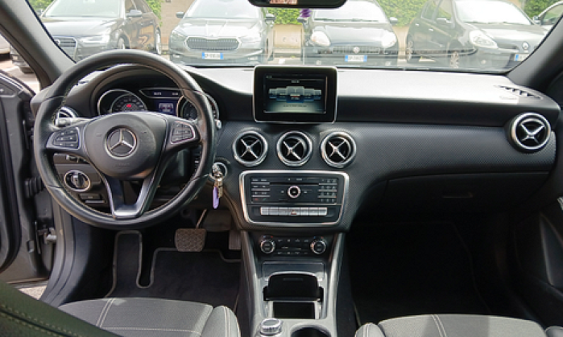 Mercedes Classe A (W...