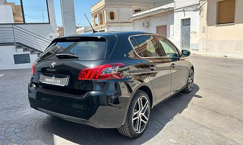 Peugeot 308 Berlina ...