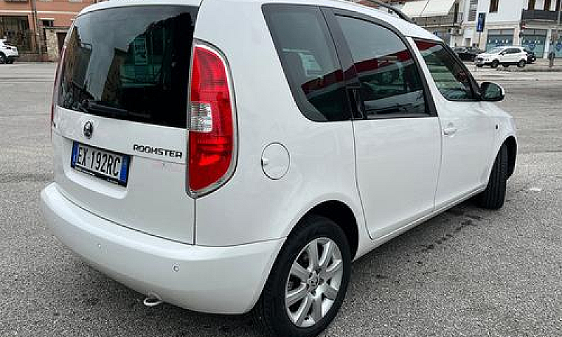 Skoda Roomster 1.2 T...