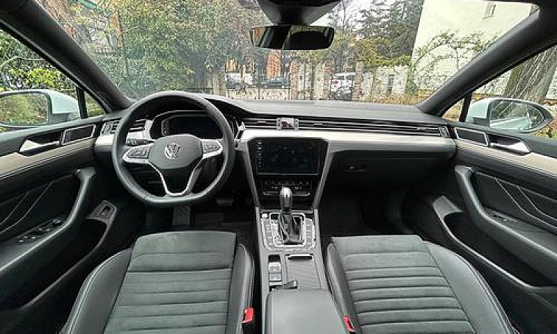 Volkswagen Passat #B...