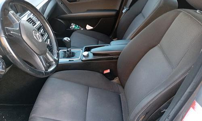 Mercedes-Benz C 200 ...