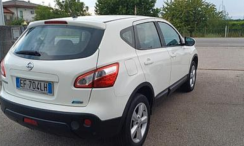 Nissan Qashqai 1.5 D...