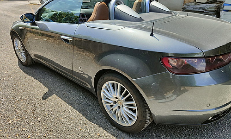 Alfa Spider 939 2.0 ...