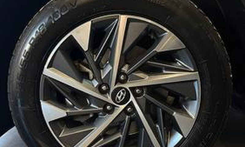 Hyundai Tucson 1.6 C...