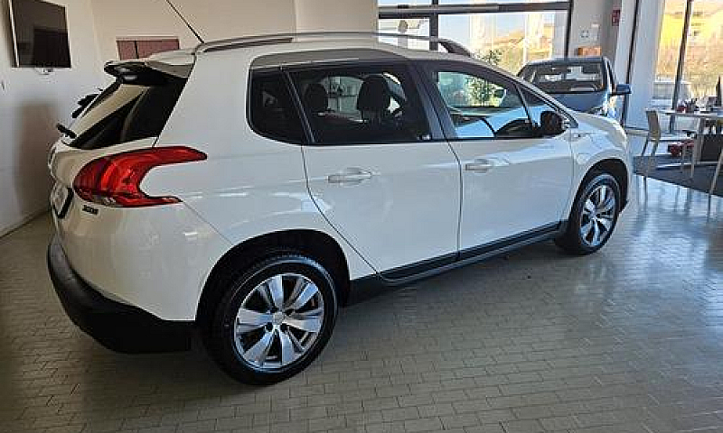 Peugeot 2008 1.2 Ben...
