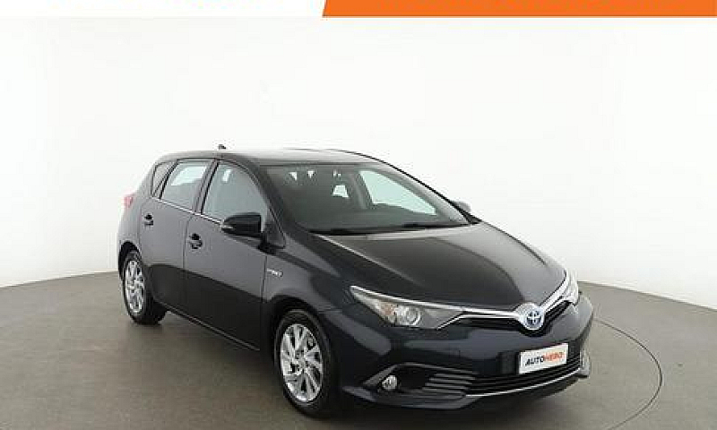Toyota Auris Dr31828...