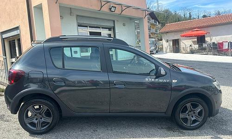 Dacia Sandero Stepwa...