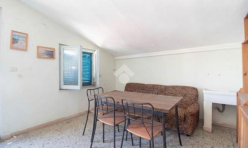 3 Locali A Roseto De...