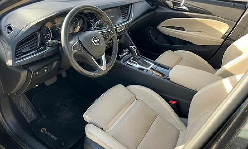 Opel Insignia 1.6 Di...