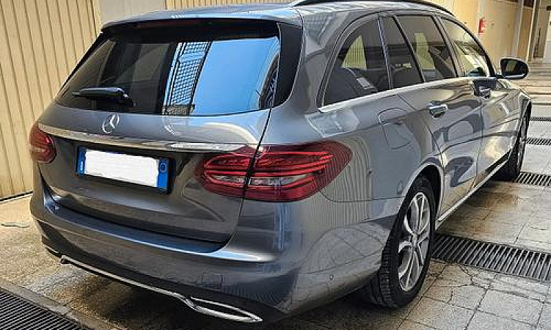Mercedes Classe C200...