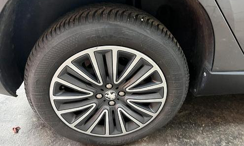 Peugeot 2008 Bluehdi...