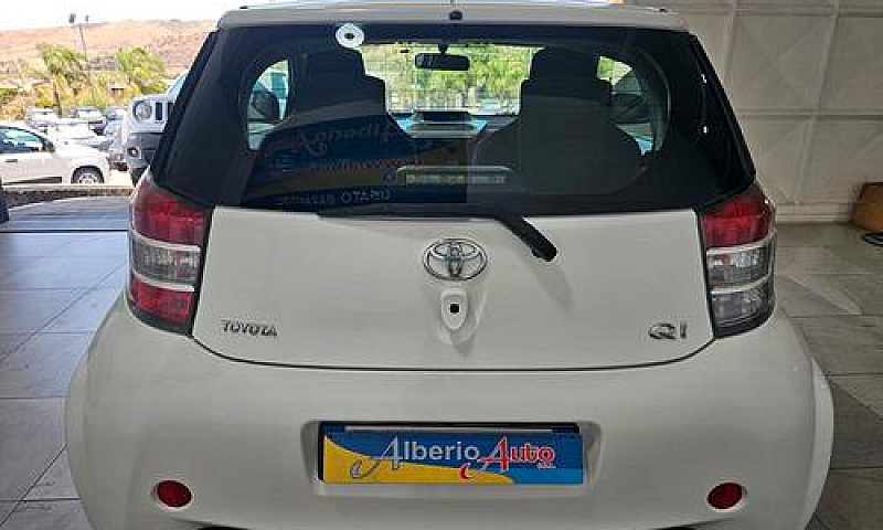Toyota Iq 1.0 Sol...