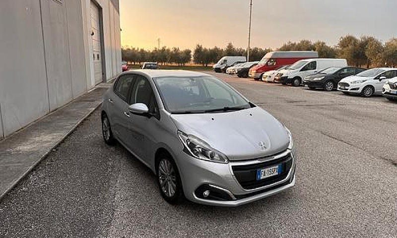 Peugeot 208 Bluehdi ...