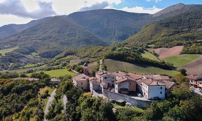 Casa In Frazione Bas...