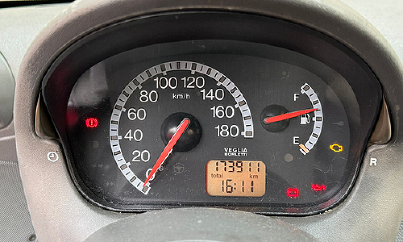 Fiat 600 Anno 2004...