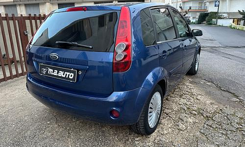 Ford Fiesta 1.4 Tdci...