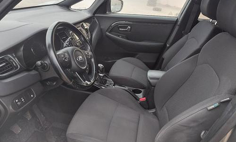 Kia Carens 1.7 Cdi 1...