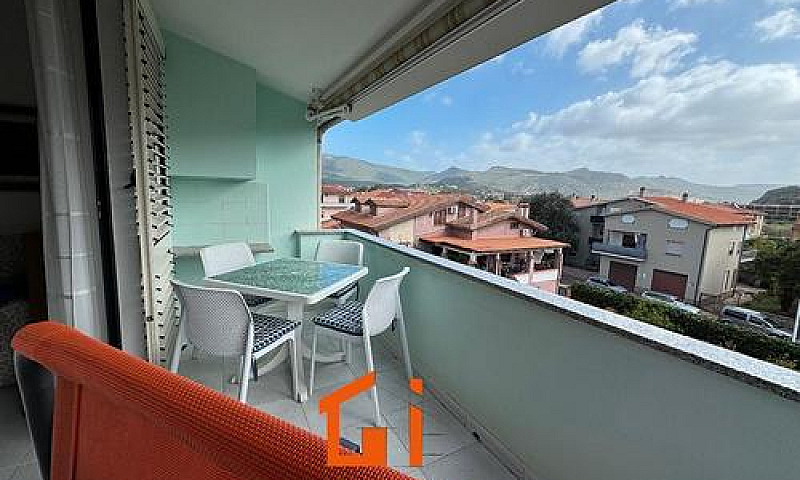 Bosa Marina A 50 Met...