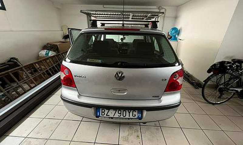 Volkswagen Polo...