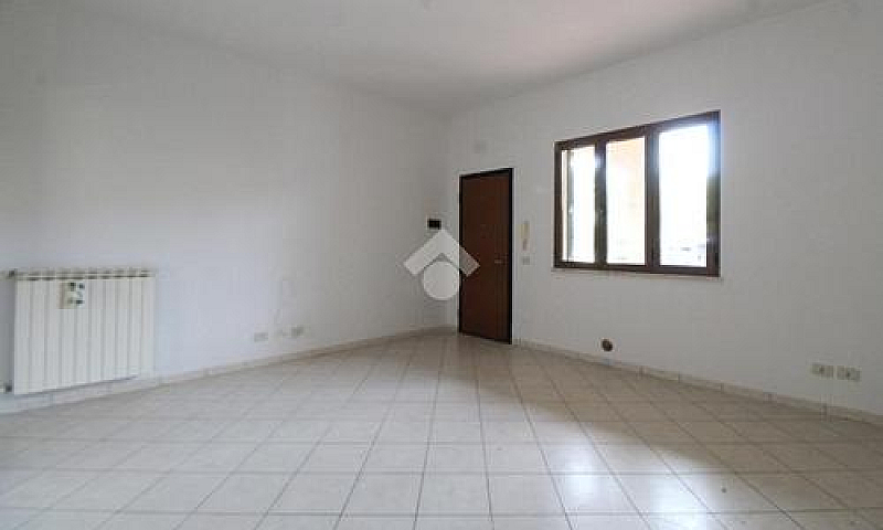 3 Locali A Monsumman...
