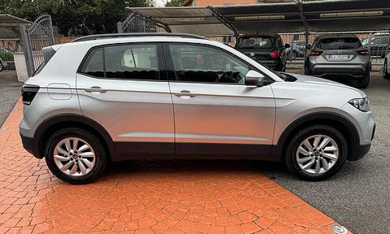 Volkswagen T-Cross 1...
