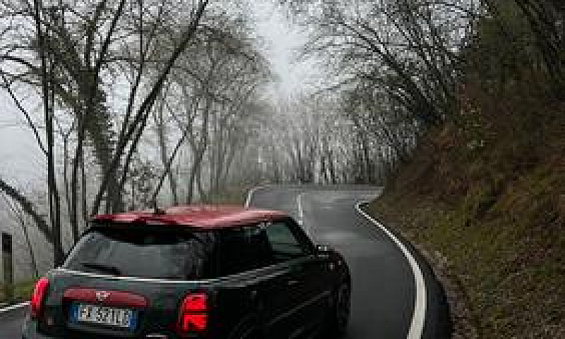 Mini John Cooper Wor...