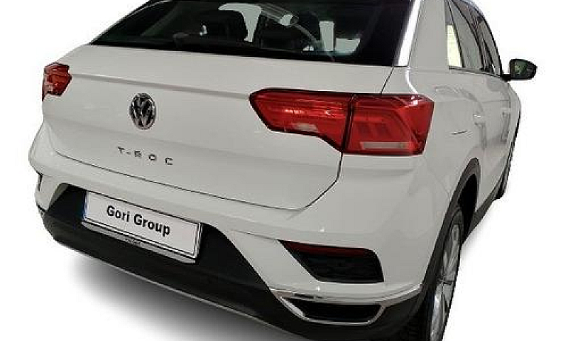 Volkswagen T-Roc Bus...