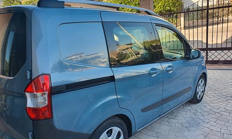 Ford Transit Curier ...