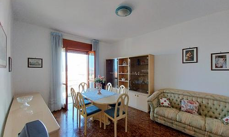 Appartamento Con Vis...