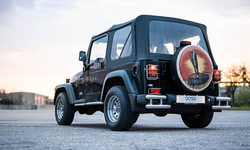 Jeep Wrangler 2.5 Ca...