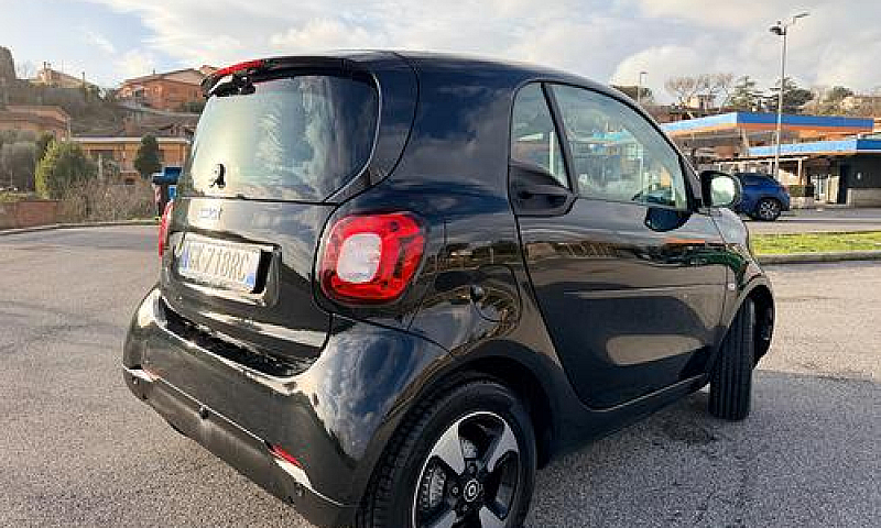 Smart Fortwo Eq Pass...