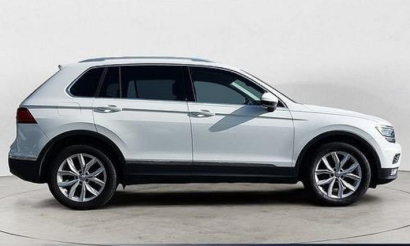 Volkswagen Tiguan 1....