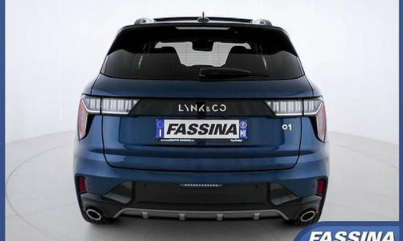 Lynk & Co 01 Phev...
