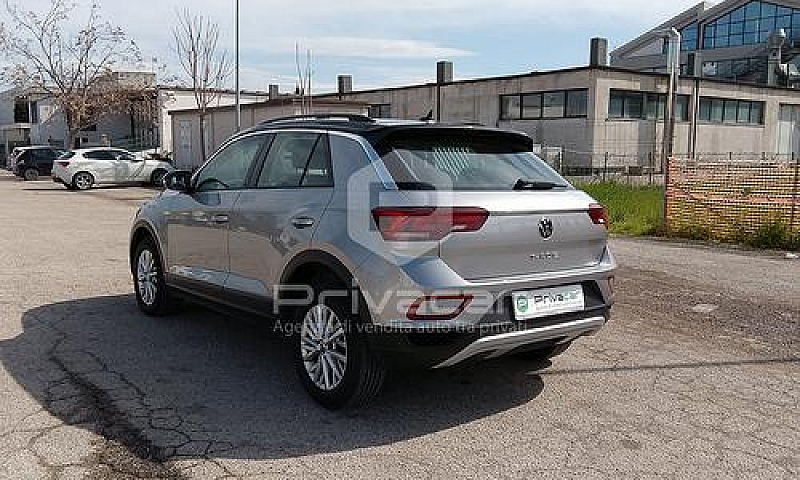 Volkswagen T-Roc 2.0...