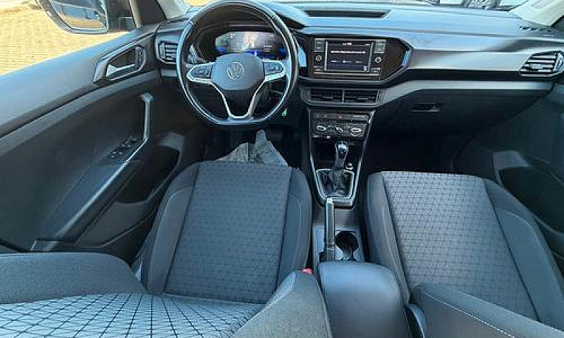 Volkswagen T-Cross 1...