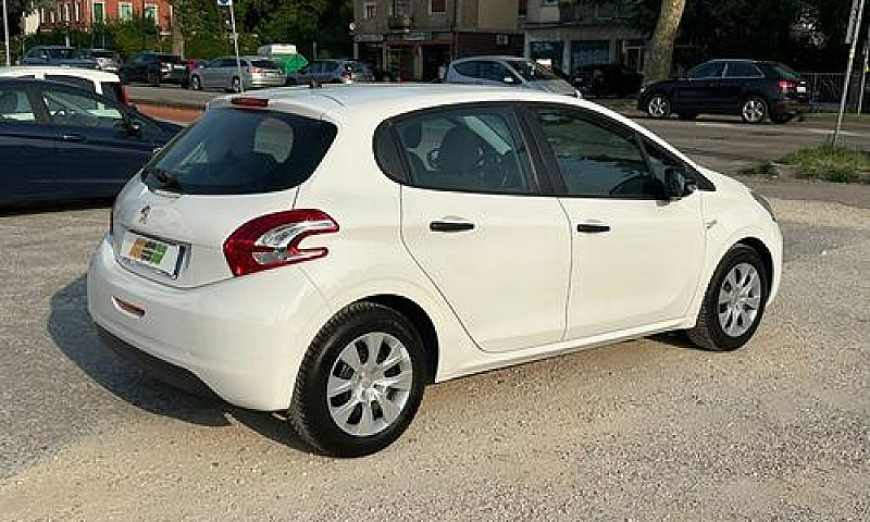 Peugeot 208 Ok Neo P...