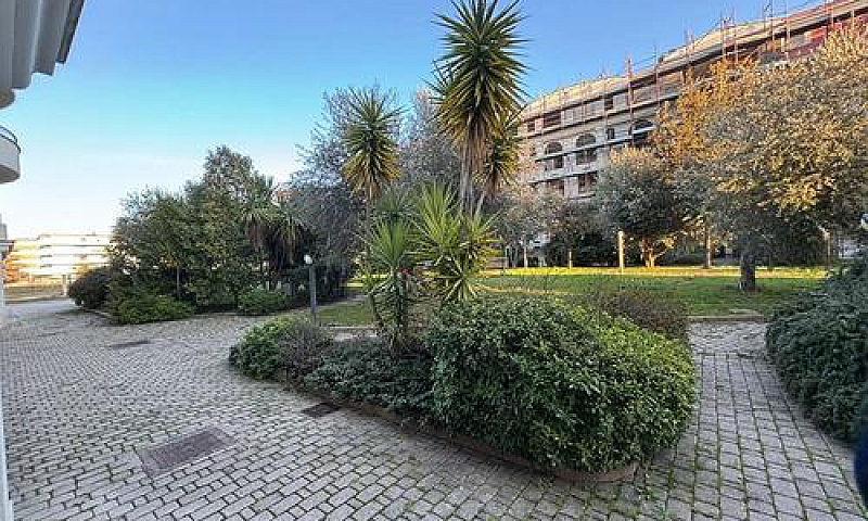 Quadrilocale Con Can...