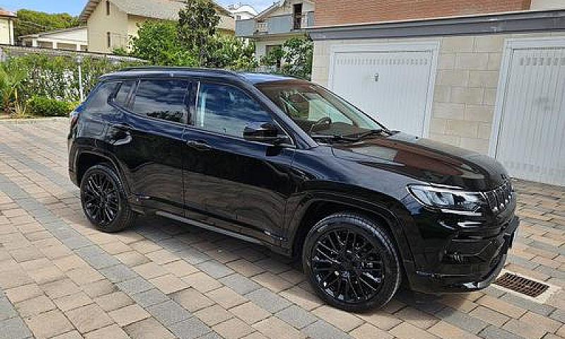 Jeep Compass E-Hybri...
