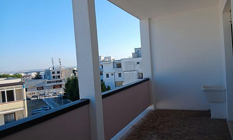 Appartamento A Marin...