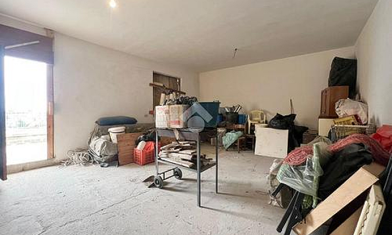 6 Locali A Palermo...