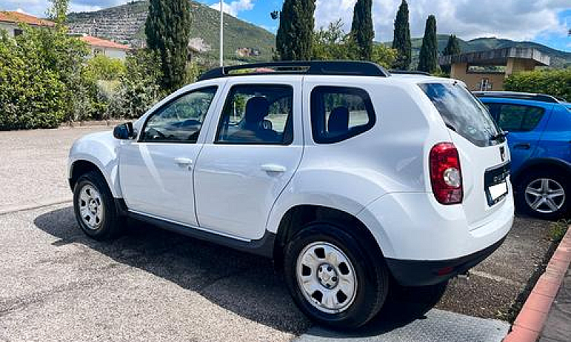 Dacia Duster 1.6 110...