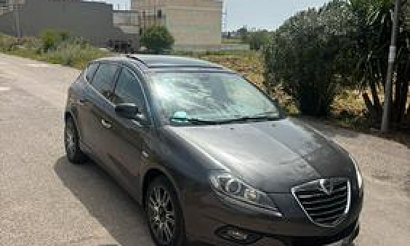 Lancia Delta 2014 Fu...